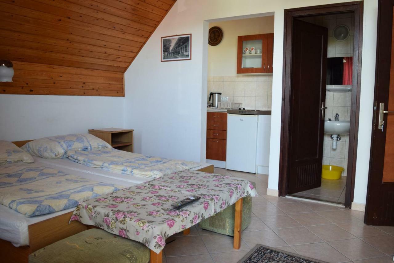 Apartments In Siofok/Balaton 35514 ภายนอก รูปภาพ